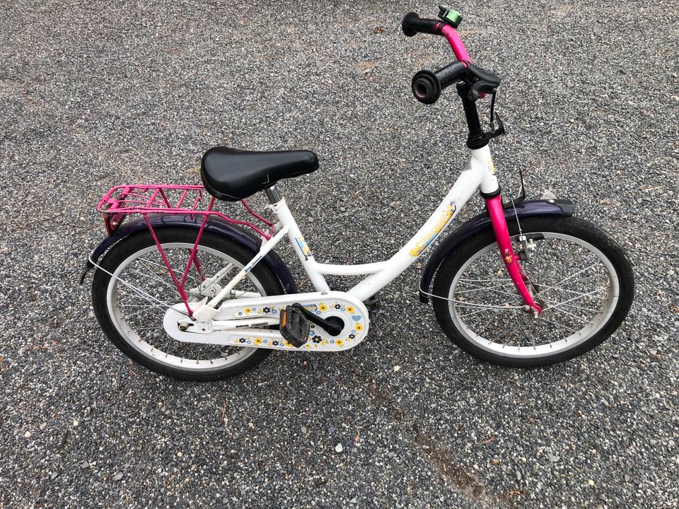 Mädchenfahrrad im Tausch gegen 1 Kasten Wasser in Elstra