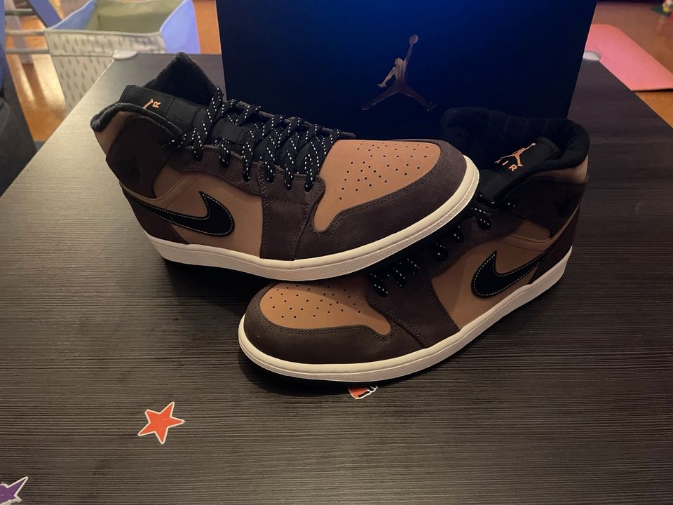 Nike Jordan 1 MID SE Dark Chocolate 47,5 in Altertheim