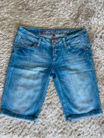 NEUWERTIG! ESPRIT-EDC kurze Jeans Hose, Shorts, Damen Gr. 29 Nordrhein-Westfalen - Möhnesee Vorschau