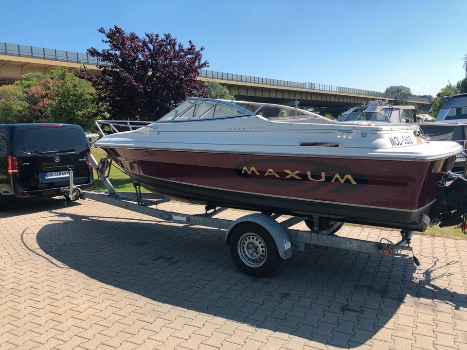 Motorboot Maxum 2000 Scl mit Trailer in Rüdersdorf