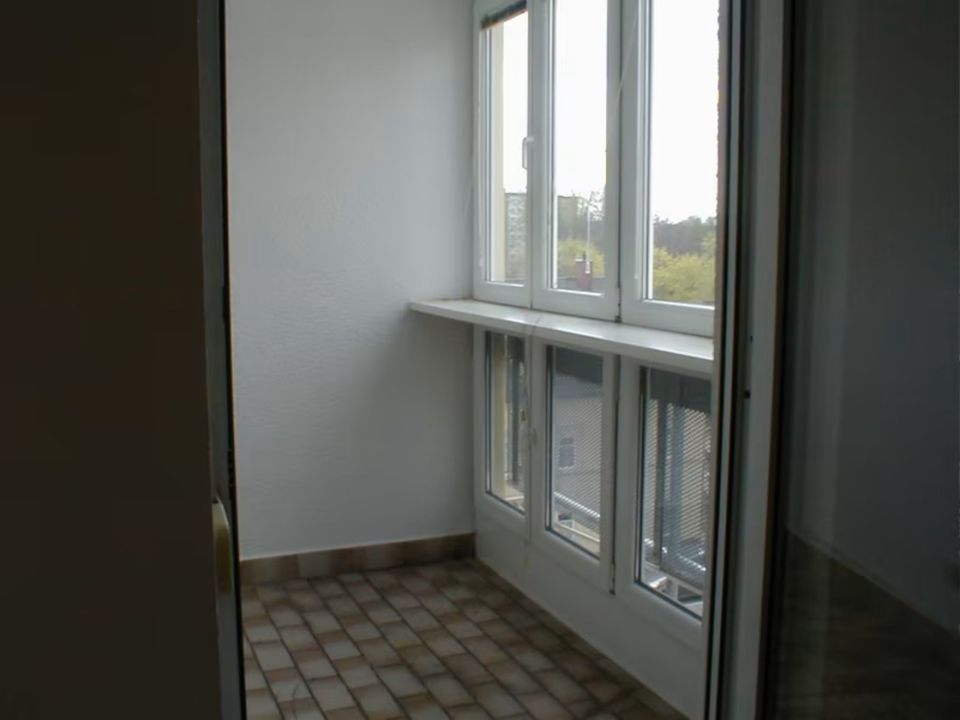 1,5 Zimmer Wohnung mit Balkon - Schnell im Zentrum mit der Bahn in Chemnitz