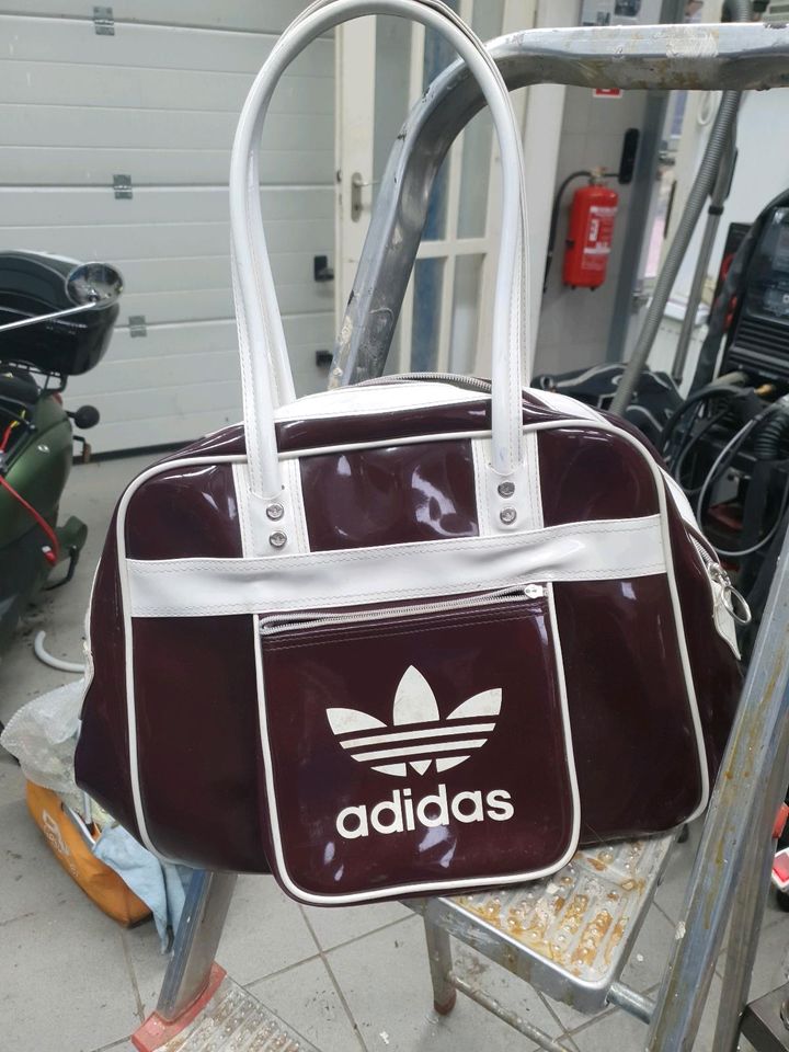 Vintage adidas tasche Damen in Bayern - Augsburg | eBay Kleinanzeigen ist  jetzt Kleinanzeigen