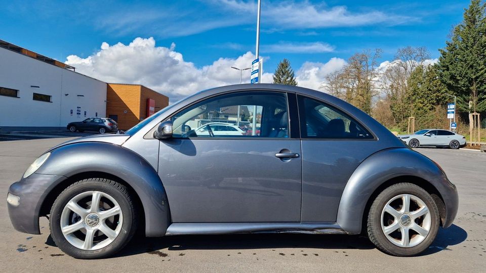 Volkswagen New Beetle Lim. 1.4 Arte KlimaTÜV 07/2024 in Wiesloch