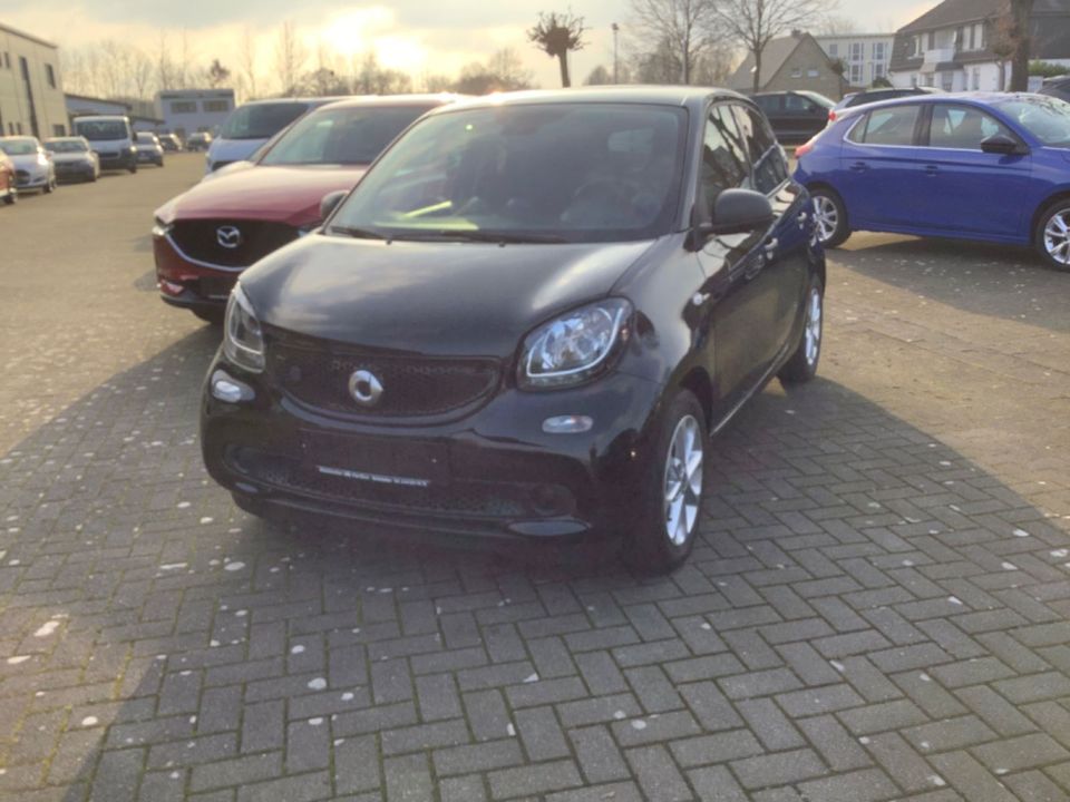 Smart ForFour electric drive / EQ 8-fach DAB BT in Recke