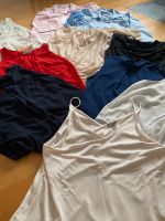Damen Set aus 11 Oberteilen Tops Shirts Blusen Gr. L Nordrhein-Westfalen - Bad Salzuflen Vorschau