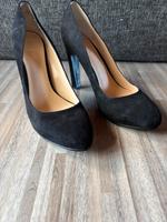 Schwarze Wildlederpumps Guess Größe 39 Saarland - St. Ingbert Vorschau
