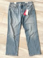 s.Oliver Jeans Karolin 44/30 NEU hellblau straight leg regular Niedersachsen - Weyhe Vorschau