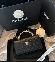 Chanel Handle wallet on chain Gold Perlen phone holder Köln - Bayenthal Vorschau