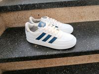Adidas gr. 42 1/2 Köln - Köln Merheim Vorschau
