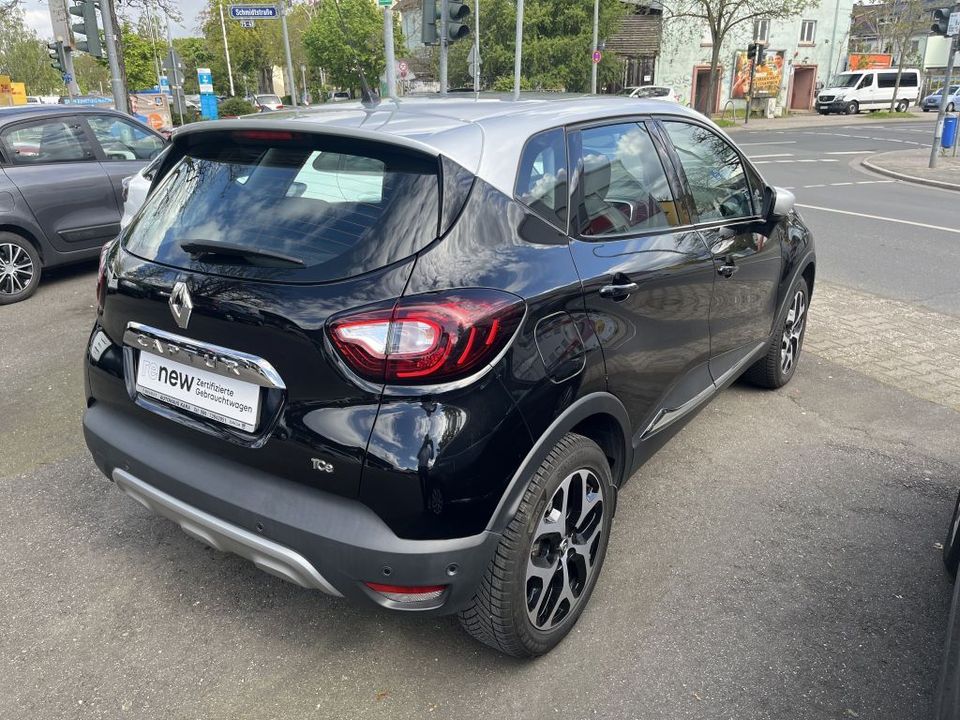 Renault Captur ENERGY TCe 120 Crossborder Bose+Sitzhzg. in Frankfurt am Main