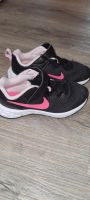 Nike Turnschuhe Hessen - Rosenthal Vorschau