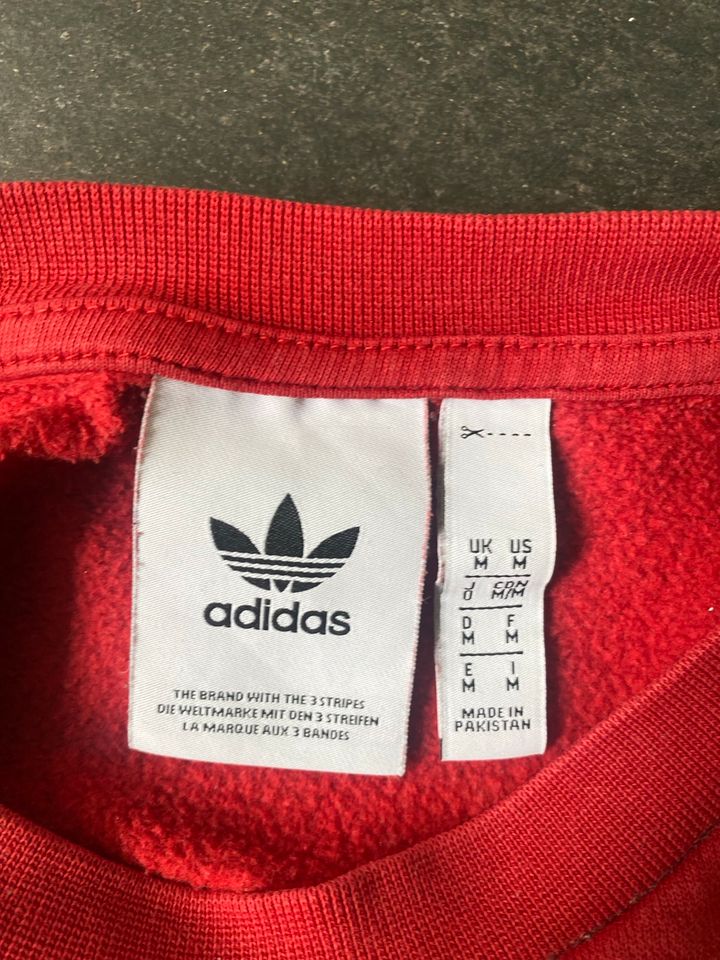 Adidas Pullover Sweatshirt M Rot in Frankfurt am Main