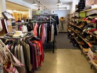 Second Hand Kleidung, Schuhe und Accessoires Nordrhein-Westfalen - Moers Vorschau