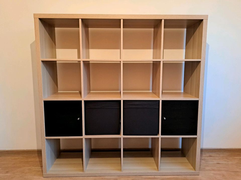 IKEA Kallax Regal 4×4 in Hürth