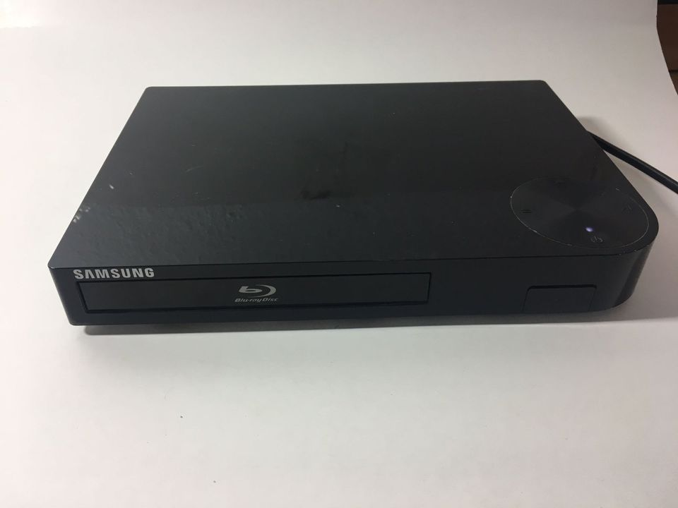 Samsung BD-F5100/EN Smart Blu-ray Player (HDMI, USB 2.0) schwarz in Daisendorf