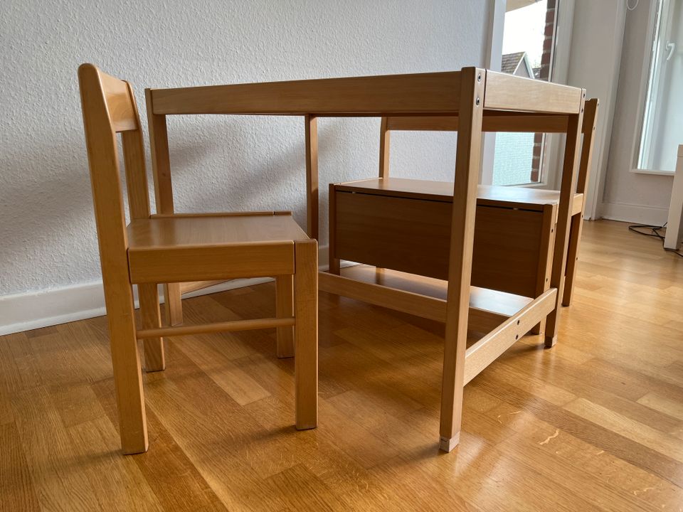 Kindersitzgruppe Bank/Truhe Tisch Stuhl in Holz hell massiv in Hamburg