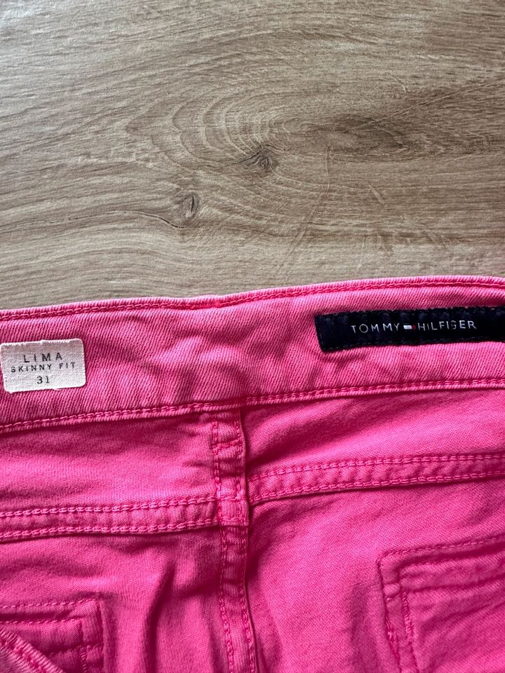 Tommy Hilfiger Jeans 7/8 pink, Größe 38/40 in Georgsdorf