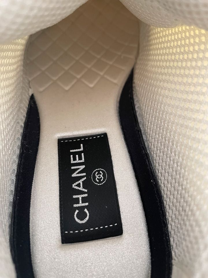 Chanel Sneaker High Top in Berlin