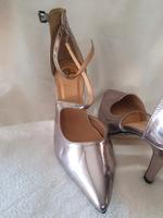 Riemchen Pumps  Silber  Größe 40 Baden-Württemberg - Bammental Vorschau