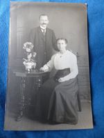 Altes Foto / Postkarte / AK Ehepaar im Studio undatiert ca. 1920 Rheinland-Pfalz - Mainz Vorschau