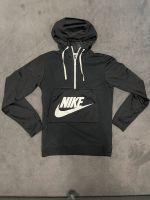 Nike dünner Pullover mit Reißverschluss Nordrhein-Westfalen - Willich Vorschau