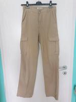 Cargohose, beige, Pull&Bear, Größe 38, neuwertig, kaum getragen Bayern - Germering Vorschau