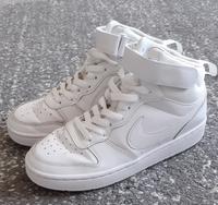 Nike Sneaker - Court Borough mid 2 - Gr. 38 Kiel - Gaarden Vorschau