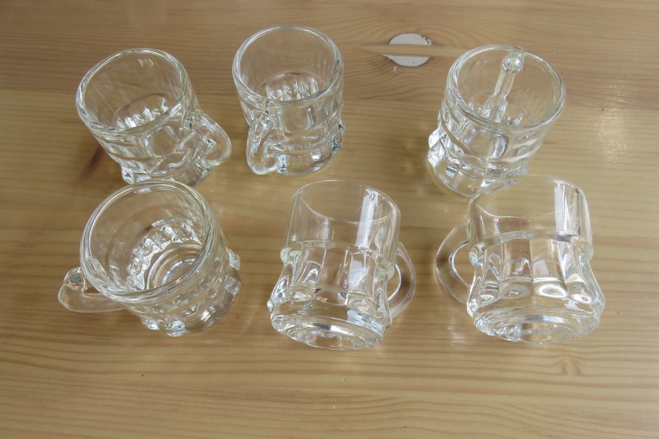 6  Schnapsgläser, Glas,  in Krug Form in Billigheim-Ingenheim