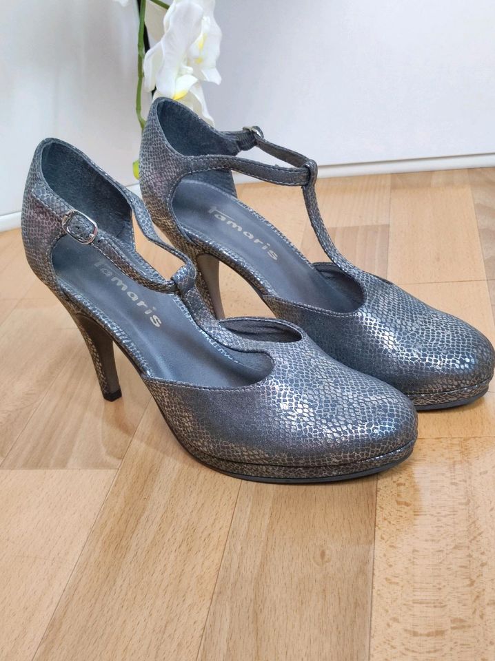 Top! Festliche Tamaris High Heel Stiletto Pumps 40 Silber Vintage in Übach-Palenberg