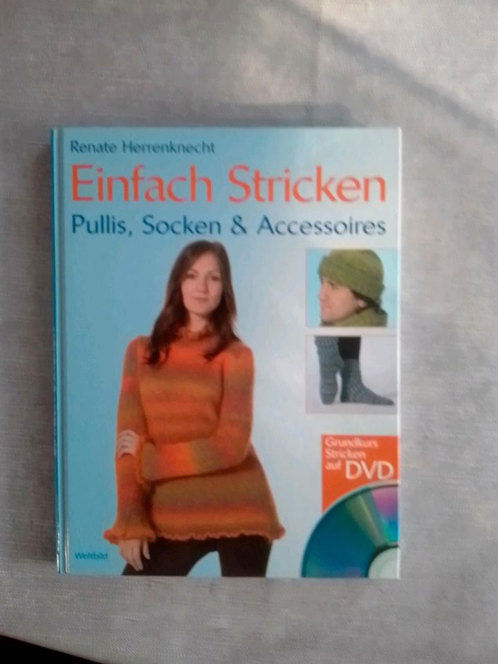 Einfach Stricken ,Pullis,Socken& Accessoires in Hilchenbach
