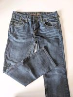 Amisu Jeans Jeanshose Größe 31 Blau Stretch (280) Niedersachsen - Bassum Vorschau