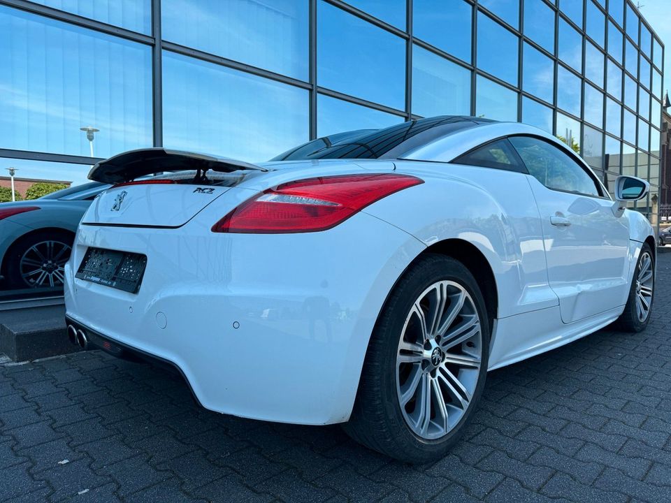 Peugeot RCZ Sport Leder Navi PDC in Mönchengladbach