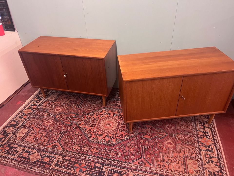 2x Vintage Teak Schrank | mid century | Retro | 60er 70er in Hamburg