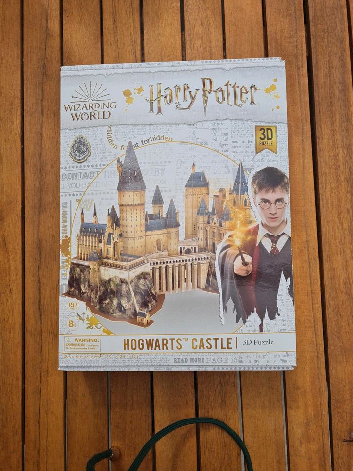 Harry Potter 3D Puzzle - Hogwarts Castle in Itzehoe