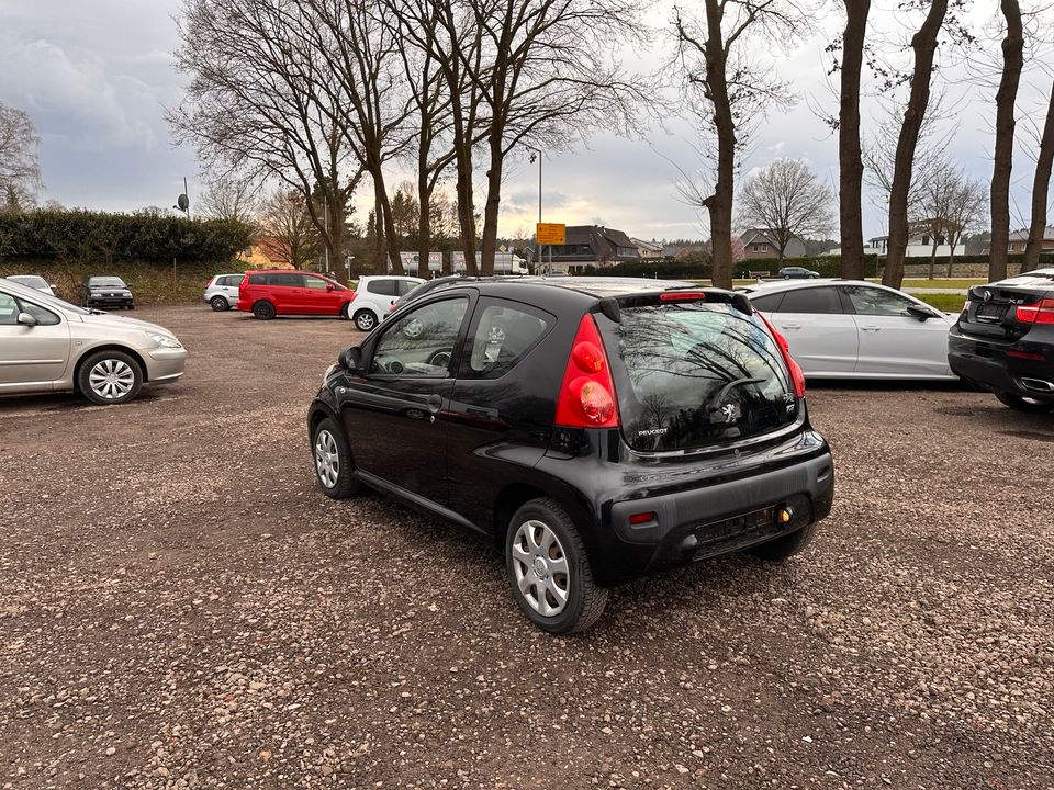 Peugeot 107 1. HAND/TÜV/SERVICE NEU/ TOP ZUSTAND in Stuhr