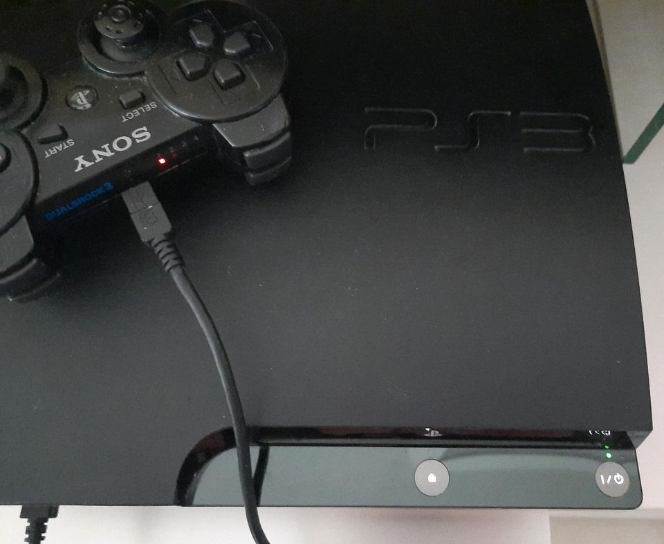 PS 3 Slim/ PlayStation 3 Slim/ Konsole, Controller, Netzkabel in Beuren