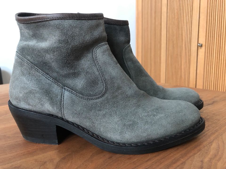 Neu Fiorentini Baker Damen Stiefel Stiefeletten Booties Gr38 in Oberhausen