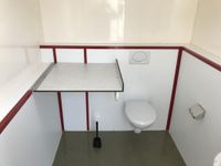 Toilettenwagen Barrierefrei mit Wickeltisch Rollstuhlgerecht Nordrhein-Westfalen - Hilden Vorschau