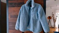 Pull & Bear Teddy-Jacke hellblau Gr. XS S 36 Frühjahr Übergangs- Hessen - Steinbach Vorschau