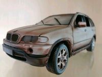 1:18 Airbrush Umbau BMW X5, selten, rar, Vitrinenmodell Niedersachsen - Rhauderfehn Vorschau