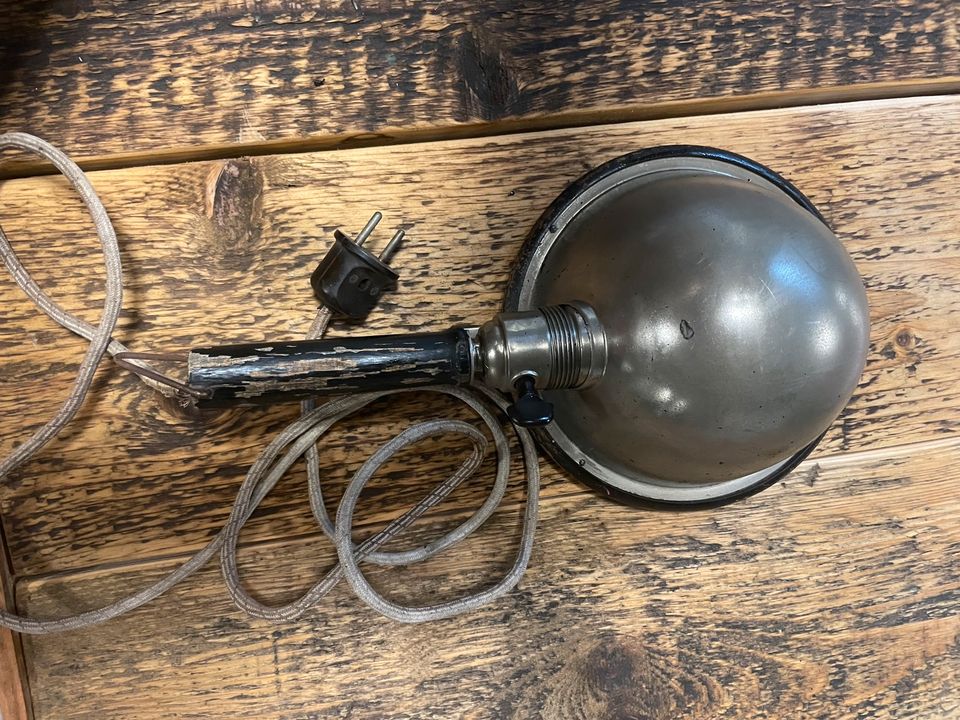 Antike Handlampe Arbeitslampe in Tönisvorst