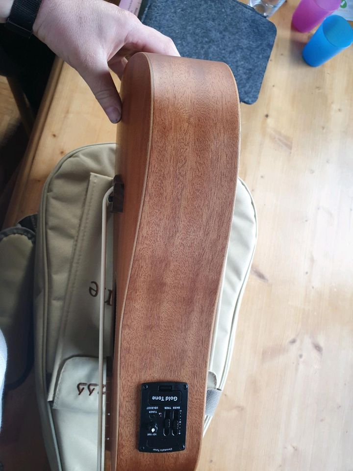 Neuwertiger Gold Tone Bass 23" Fretless in St. Georgen