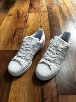 Adidas Superstar Gr. 40 2/3 Niedersachsen - Oldenburg Vorschau