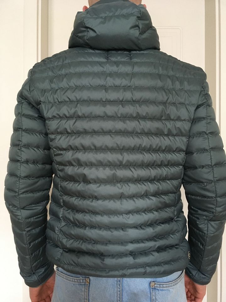 Herren Colmar Steppjacke, / Daunenjacke, Gr.M, grün in Hannover