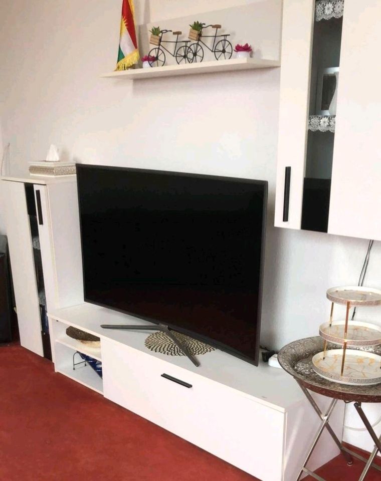 Schränke TV in Bochum