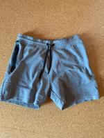 Jack & Jones Sweat Shorts – Größe L – Grau – Sehr guter Zustand Bayern - Oberickelsheim Vorschau