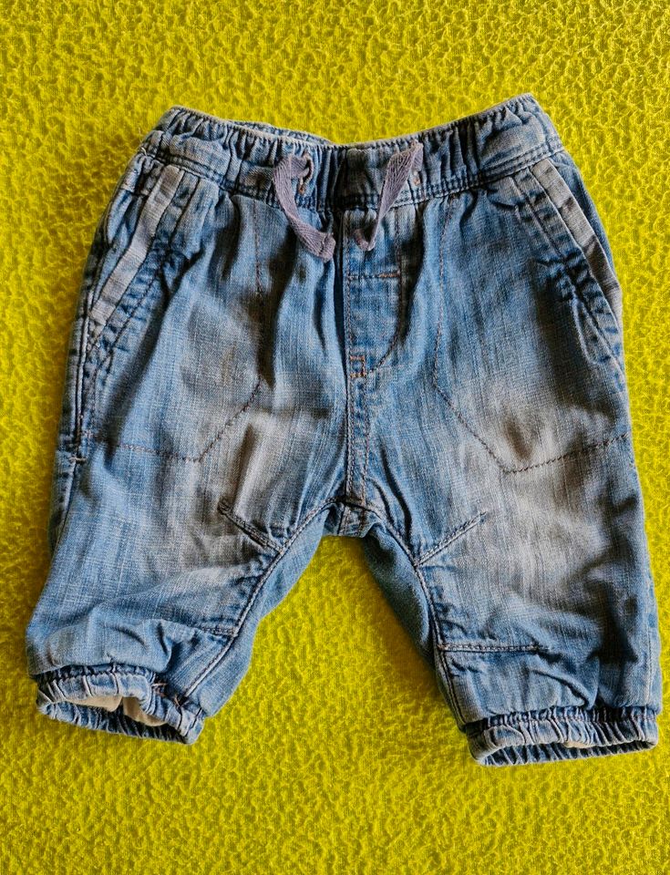 Baby Jeans Gr. 50 / 56 in Waldbrunn