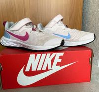 Nike Mädchen Sportschuhe in pearl-pink - Gr. 31! Hessen - Rödermark Vorschau