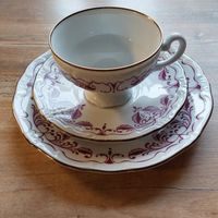 Sammeltasse 3-teiliges Gedeck Fine China Lichte 1822 mit Goldrand Berlin - Neukölln Vorschau