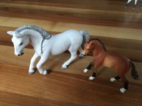 Schleich Pferd Lipizzaner Stute mit hübscher Mähne und Fohlen Hessen - Eltville Vorschau